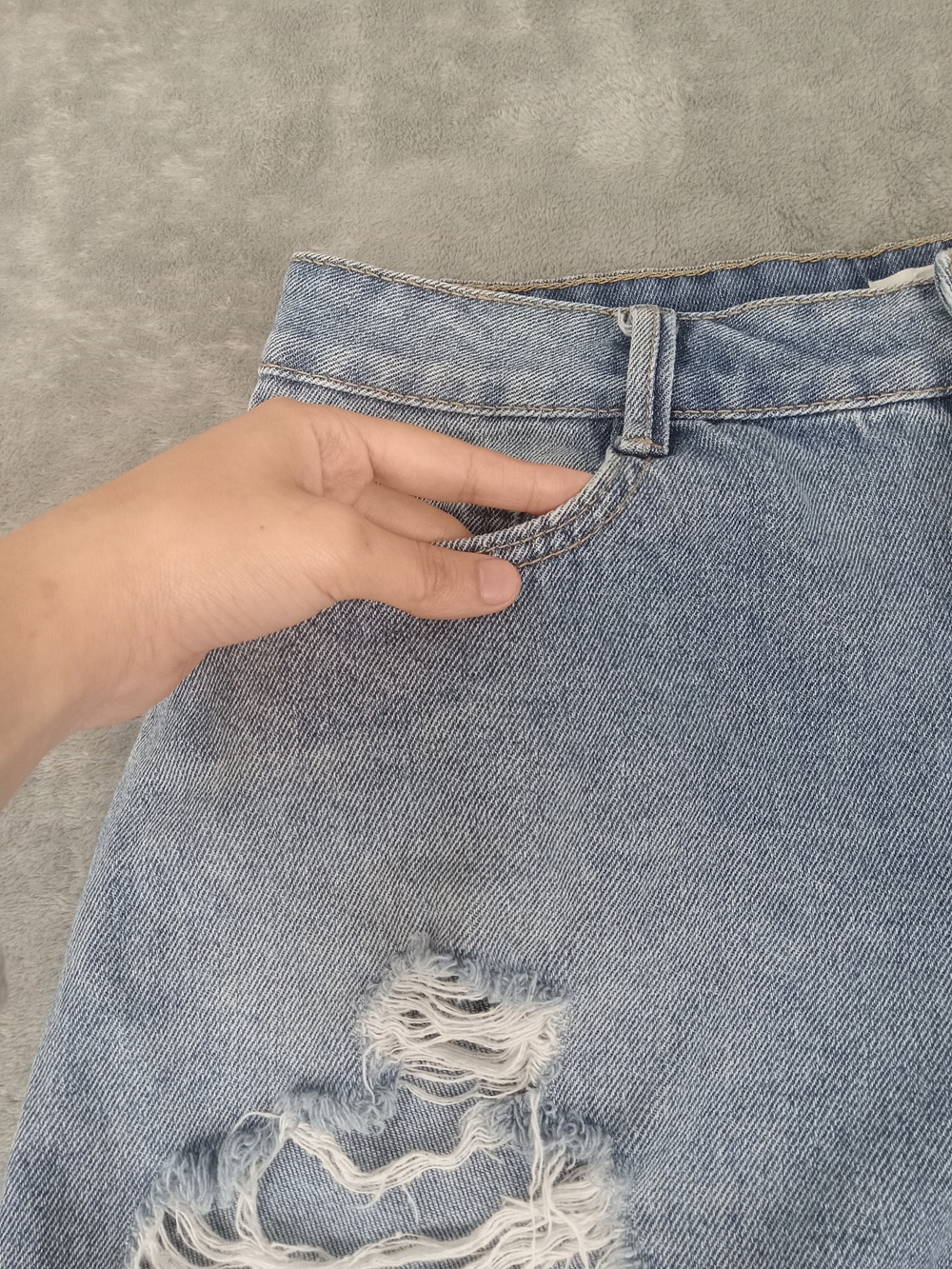 Happily Grey Women’s Light Blue Jeans Shorts Size 11/3 - Picture 12 of 13